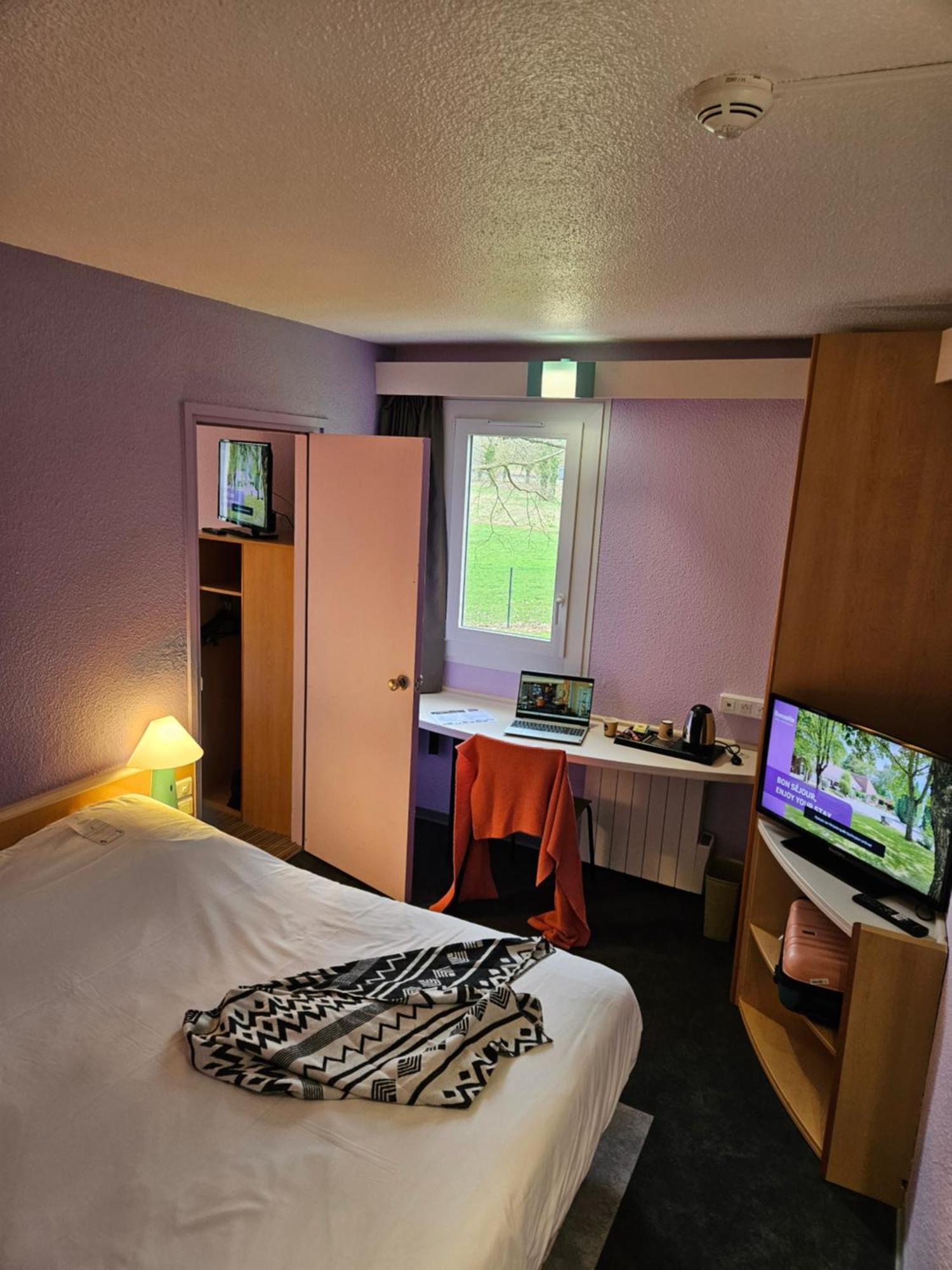 Hotel Bonanite Вилле-Котре Экстерьер фото