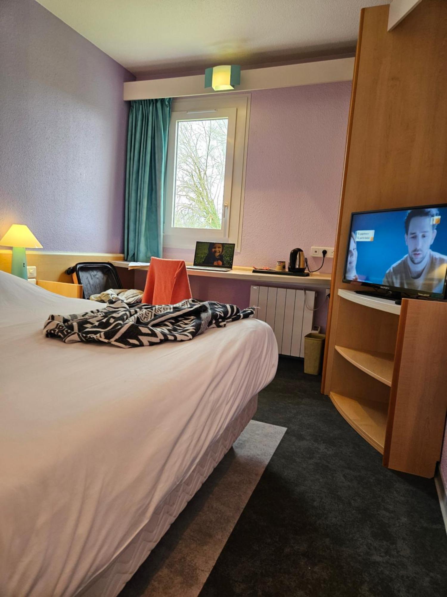 Hotel Bonanite Вилле-Котре Экстерьер фото